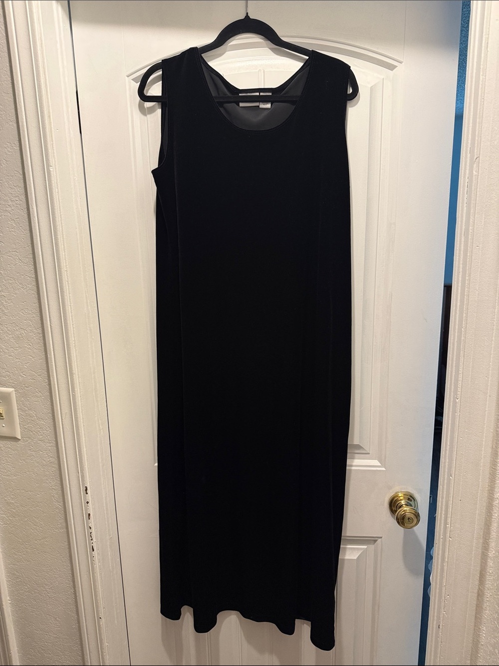 Chico's Black Sleeveless Maxi Dress